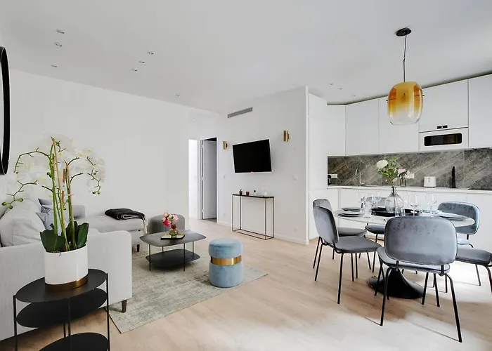 Charming Apartment - 2Br-6P -In The Heart Of Paris